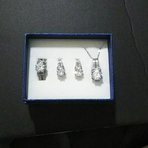 Simulated white diamond, White Austrian Crystal